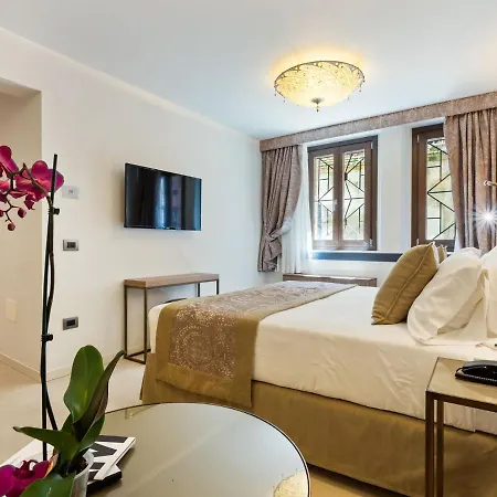 Brand New Boutique Apartment In The Heart Of Venice Venedik